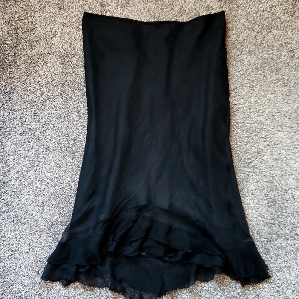 New York City Design Co. Black Midi Skirt
